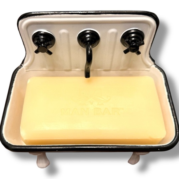 AJ SouthernCharm’s Man Bar Soap (2) with Mini Bathtub Soap Caddy - Picture 5 of 9